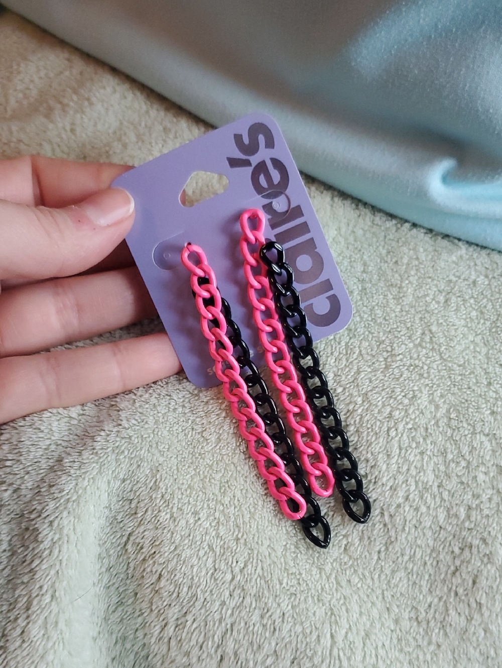 Claire's Hot Pink and Black Chain Hair Clips